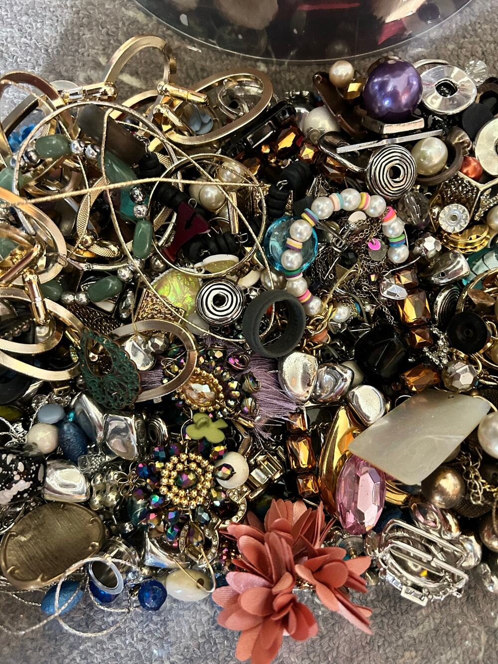 1.75 Pound Costume Jewelry Junk Lot Scrap Jewelry Harvest DIY Art